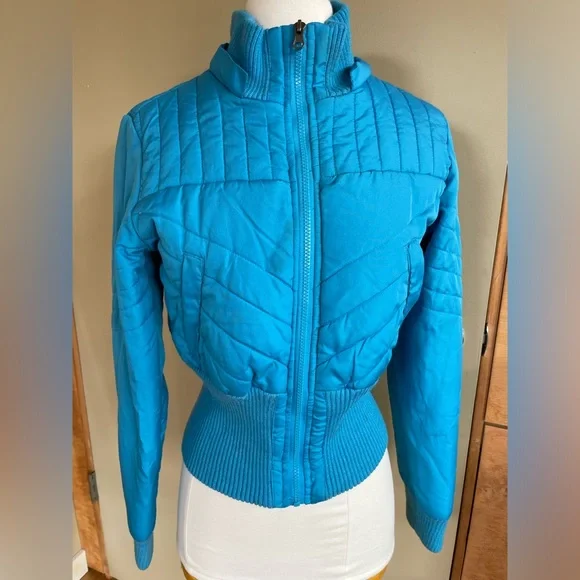 Cropped Puffer Jacket - Picture 1 of 7